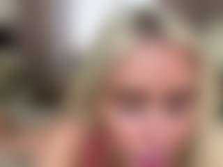 NicolleCliche's Live Sex Cam Show