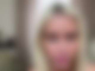 NicolleCliche's Live Sex Cam Show