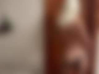 Live cam show with NicolleCliche - Green Eyes on CSO-WL