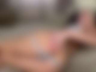 Live cam show with NicolleCliche - Petite on Camsoda