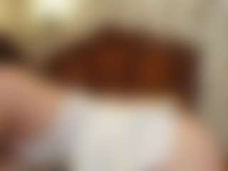 Live cam show with OksiKoksi - Young Adult on Mixed Magazine Live