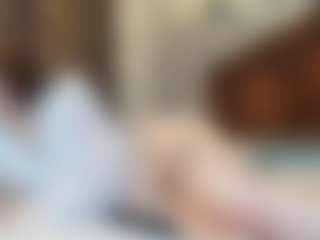 Live cam show with OksiKoksi - Young Adult on madthumbs