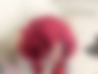Live cam show with PiperSelwyn - Blowjob on Sweet Sext