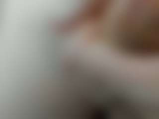Live cam show with PiperSelwyn - Brown Eyes on SquirtSoMuch