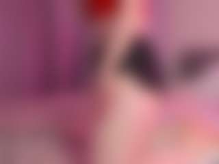 Live cam show with RomonaConlee - Red Hair on Gym Cam Girls