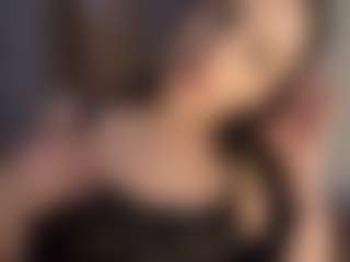 Live cam show with SeleneBrowder - New Squirt on fapnchat