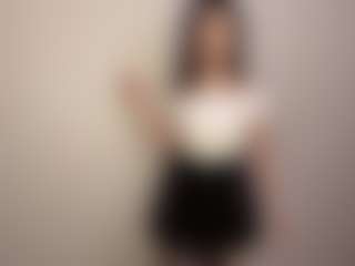 Live cam show with SeleneBrowder - Toys on Sweet Sext