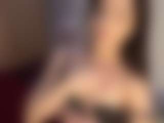 Live cam show with SeleneBrowder - Sexy on Camsoda