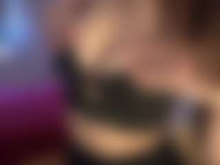 SeleneBrowder's Live Sex Cam Show