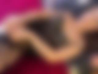 Live cam show with SeleneBrowder - Big Tits Small Tits on live.xheat.ai