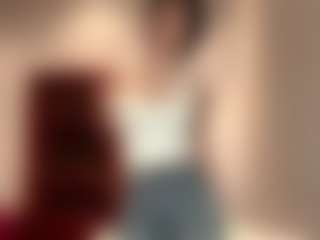 Live cam show with StaceeHandwerker - Middle Aged on infinitiblacc.com