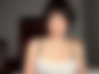 Live cam show with StaceeHandwerker - Skinny on madthumbs