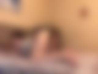 Live cam show with StaceeHandwerker - Middle Aged on StripNow
