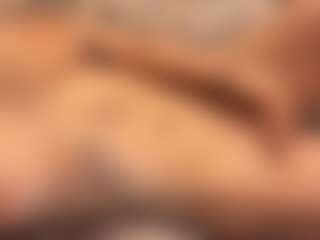 Live cam show with StaceeHandwerker - Handjob on Hubzter Live