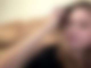 Live cam show with WanettaGivhan - Athletic Middle Aged on StripNow