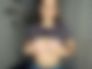 AnhShuker's Live Sex Cam Show