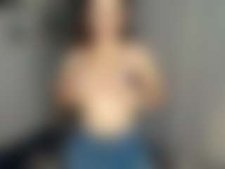 AnhShuker's Live Sex Cam Show