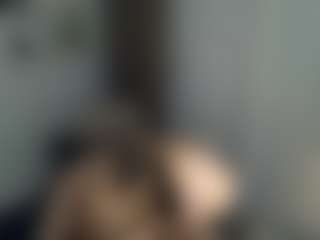AnhShuker's Live Sex Cam Show