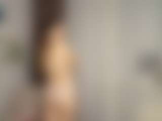 AnhShuker's Live Sex Cam Show
