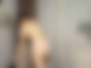 AnhShuker's Live Sex Cam Show