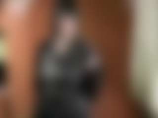 Mia's Live Sex Cam Show