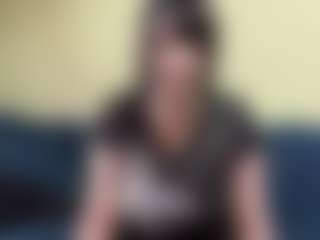 Mia's Live Sex Cam Show
