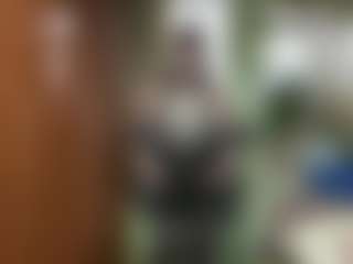 Mia's Live Sex Cam Show