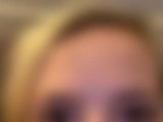 lovebug152's Live Sex Cam Show