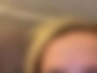 lovebug152's Live Sex Cam Show