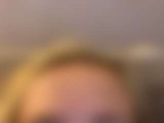 lovebug152's Live Sex Cam Show