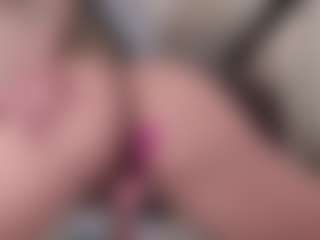 Madiison-Lee's Live Sex Cam Show