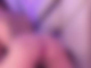 Madiison-Lee's Live Sex Cam Show