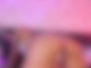Live cam show with Madiison-Lee - Latina Petite on Camsoda | colombia