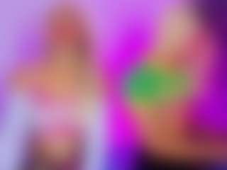 Live cam show with Alexia-Presly-22 - Young Adult on madthumbs