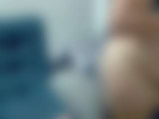 CarlaRojas's Live Sex Cam Show