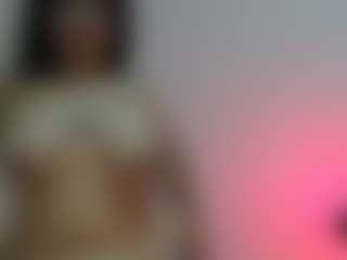 Live cam show with KissyDevil - Public on Camsoda