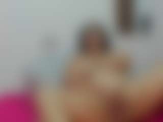 Live cam show with KissyDevil - New Lovense on Fling VIP Chat