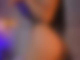 Live cam show with laurynbrown1 - New Big Ass on xheatlive.com