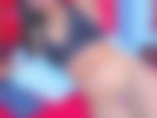 Live cam show with laurynbrown1 - Glasses on Camsoda