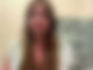 Live cam show with Sara - Curvy Middle Aged on studioflirtlive.com