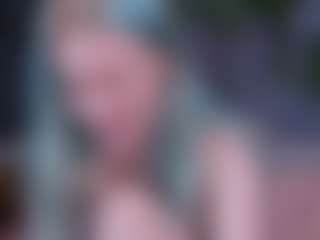Live cam show with Lillie-Berry - College on Cam Slut