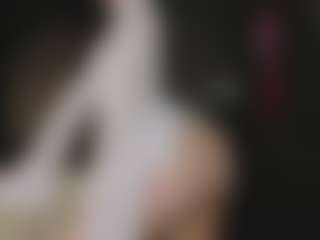 Live cam show with Megg-bb - Oil on Camsoda