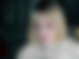 Live cam show with Megg-bb - Ice on Camming Site
