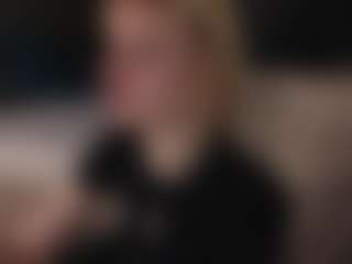 Live cam show with Megg-bb - Babygirl on boobsie.com