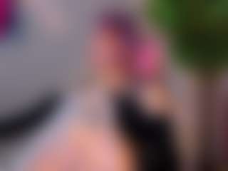 Live cam show with Megg-bb - Lean on Streamer API