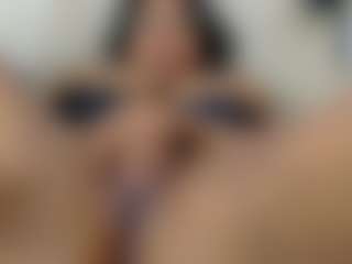 MinaBigMelons's Live Sex Cam Show