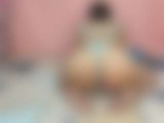 Live cam show with Monica-vale - Upskirt on madthumbs
