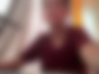 Live cam show with OpheliaEnloe - New Spank on Camsoda