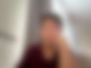 Live cam show with OpheliaEnloe - New Petite on Livezox