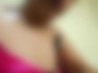 paulaandreahayle's Live Sex Cam Show